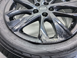 RODA AVULSA LIGA LEVE ARO 17 TRACKER RS 2024 C/PNEU DETALHE