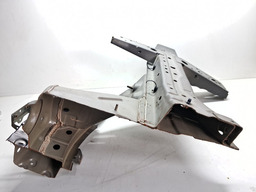 LONGARINA ESQUERDA NISSAN MARCH  2015 16 17 18 19 20