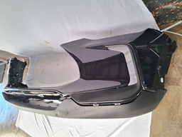 PARACHOQUE DIANTEIRO TRACKER 20 A 21 A 2025 C/FURO DETALHE