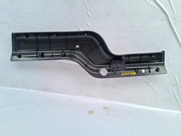 ACABAMENTO INTERNO SUPERIOR TAMPA TRAS DISCOVERY 3 05 A 2009