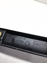 ACABAMENTO ESQUERDO TAMPA TRASEIRA DISCOVERY 3 2005 A 2009