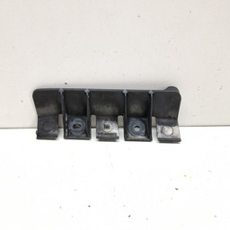 SUPORTE GUIA PARACHOQUE TRASEIRO DIR DISCOVERY 3 2005 A 2009