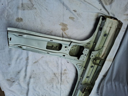 CAIXA AR COLUNA LADO DIREITO TRACKER 2020 2021 2022 2023 24