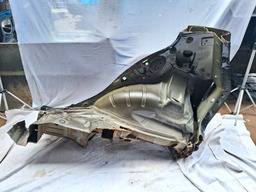 LATERAL DIREITA NISSAN MARCH 2015 A 2019 AVARIA 