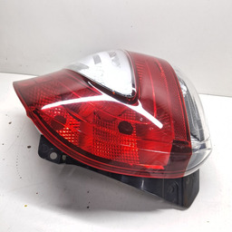 LANTERNA TRASEIRA DIREITA  MOBI 2017/