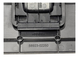 MOLDURA CONSOLE CENTRAL TOMADA 12V TOYOTA COROLLA 2015