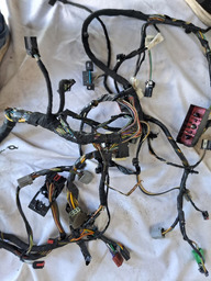 CHICOTE PAINEL INTERNO FORD KA 1.0 3CC HATCH 2015 A 2020