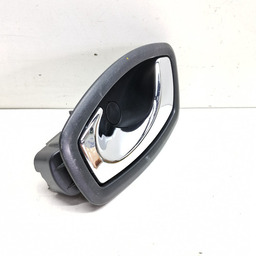 MAÇANETA INTERNA TRASEIRA ESQUERDO FLUENCE 2012 A 2018