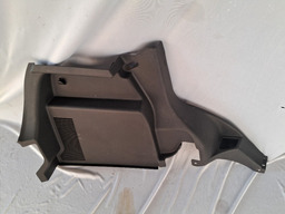 FORRO LATERAL ESQUERDA BAGAGITO FORD KA HATCH 2016 A 2020