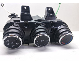 BOTÃO COMANDO AR CONDICIONADO TRACKER RS 2022 2023 2024 