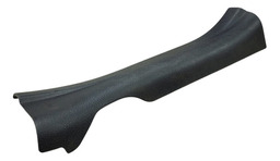 SOLEIRA PORTA TRAS ESQUERDA TOYOTA YARIS 2019/25 679180D250