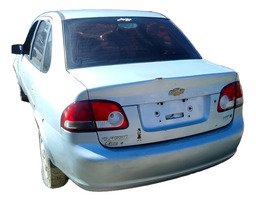 Gm Corsa Sedan 1.0 Flex (peças Disponíveis).