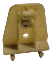 SUPORTE FORRO PORTA TRAS. DIRETA SANDERO 1.0 2015 8200252431