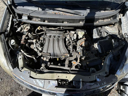 Sobre Carter Nissan Livina 1.8 16v 2011
