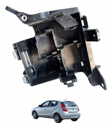 Suporte Base Caixa De Fusível Hyundai I30 2.0 16v 2009-2012