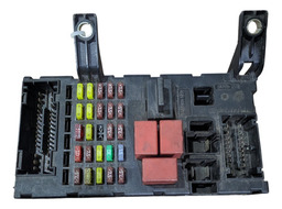 CAIXA FUSÍVEIS INTERNA ORIGINAL FIAT PUNTO LINEA 51889217