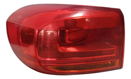 Lanterna Traseira Esquerda Vw Tiguan 2.0 2012 A 2016 2017 Esquerdo/motorista Vermelho