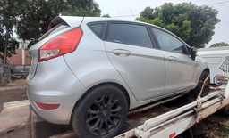 Porta Ford New Fiesta Hatch Dianteira Direita