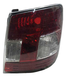 LANTERNA TRASEIRA DIREITA FIAT STILO 2008 A 2012 COM DETALHE
