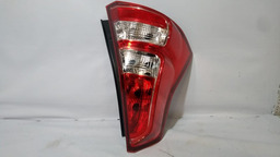 LANTERNA ESQUERDA FRISO CROMADO SANDERO 2012 A 2014 DEPO