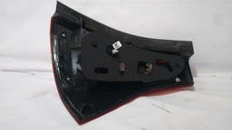 LANTERNA ESQUERDA FRISO CROMADO SANDERO 2012 A 2014 DEPO