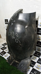 CAPA DE RODA PEUGEOT 206 LADO ESQUERDO PARTE DE TRÁS