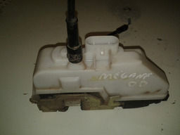 FECHADURA DIANTEIRA DIREITA RENAULT MEGANE 06 A 12