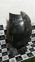 CAPA DE RODA LADO DIREITO PARTE DE TRÁS PEUGEOT 206