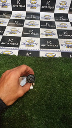 BATENTE ESQUERDO PORTA-MALAS C4 CACTUS 2020