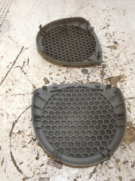 MOLDURA TELA AUTO FALANTES DIREITO/ESQUERDO SCENIC *UNIDADE