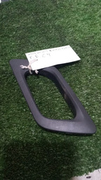 MOLDURA DA MAÇANETA TRASEIRA ESQUERDA C4 PALLAS 2010