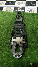 SUPORTE DA MAÇANETA DIANTEIRA DIREITA C4 LOUNGE 2013