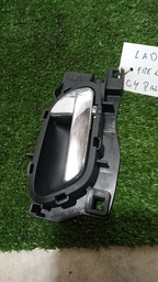 MAÇANETA INTERNA DIANTEIRA DIREITA C4 PALLAS 2010