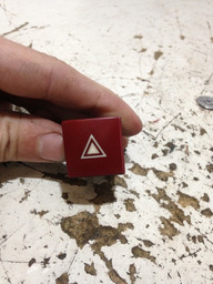 BOTÃO ALERTA PEUGEOT 207 2008