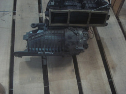 Caixa De Ventilação Renault Megane 2006 A 2012