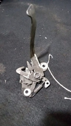 Trava Capo Dianteiro C4 Pallas