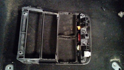 MOLDURA CENTRAL PAINEL C/ BOTÃO PEUGEOT 307 ORIGINAL