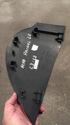 ACABAMENTO LATERAL DIREITO PAINEL CITRÖEN C3  9638006577 