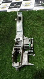 SUPORTE DA FECHADURA INTERNA DIANTEIRA ESQ C4 PALLAS 2010