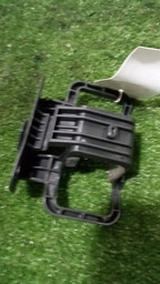 SUPORTE DO PUXADOR DIANTEIRO DIREITO C4 PALLAS 2010