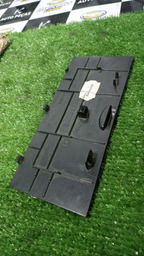 TAMPA CAIXA DE FUSÍVEL MEGANE GRAND TOUR 2012