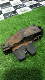 FECHADURA DO PORTA-MALA PEUGEOT 307