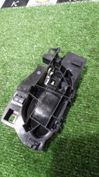 MAÇANETA INTERNA DIANTEIRA DIREITA C4 LOUNGE 2013