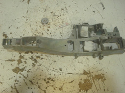 SUPORTE MAÇANETA DIANTEIRA ESQUERDA EXTERNA PEUGEOT 408 2013