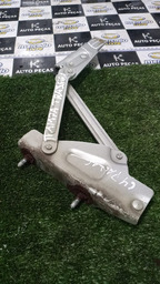 SUPORTE TAMPA TRASEIRA C4 PALLAS LADO ESQUERDO