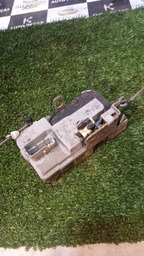 Fechadura Da Porta Dianteira Esquerda Peugeot 206 - Avaria