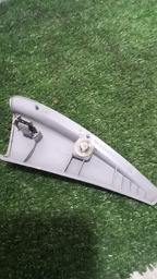 ACABAMENTO PORTA TRASEIRA DA PICASSO 2004/2005