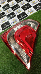 LANTERNA TRASEIRA ESQUERDA RENAULT CLIO HATCH 2013...... 