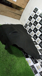 FORRAÇÃO LATERAL DO PORTA MALA TRASEIRA ESQUERDA KWID 2018