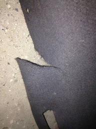 CARPE TAMPA TRASEIRO CITROEN PICASSO 2003 AVARIADO